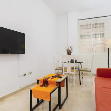 Comfortable Functional - Center - Train Station Sevilla